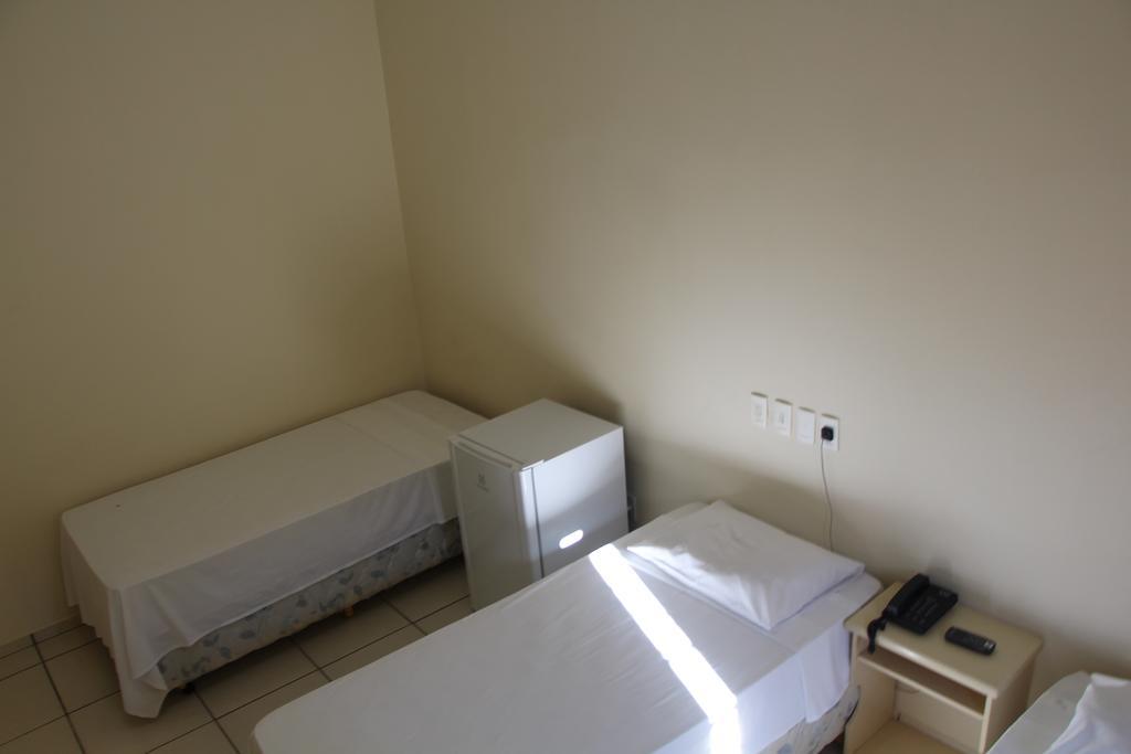 Hotel Beira Rio Aquidauana Quarto foto